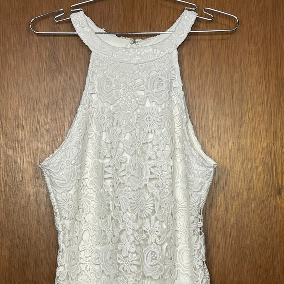Lulu’s Woman’s Floral Embroidered Zip Up Mini Body-con Dress Size Large - Picture 2 of 7